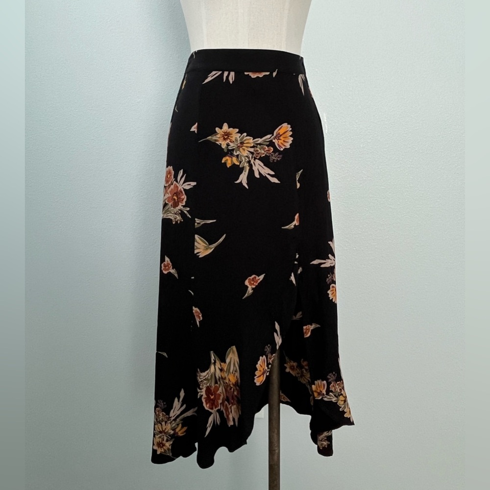 Saltwater LUXE Midi A-Line Skirt Black Floral